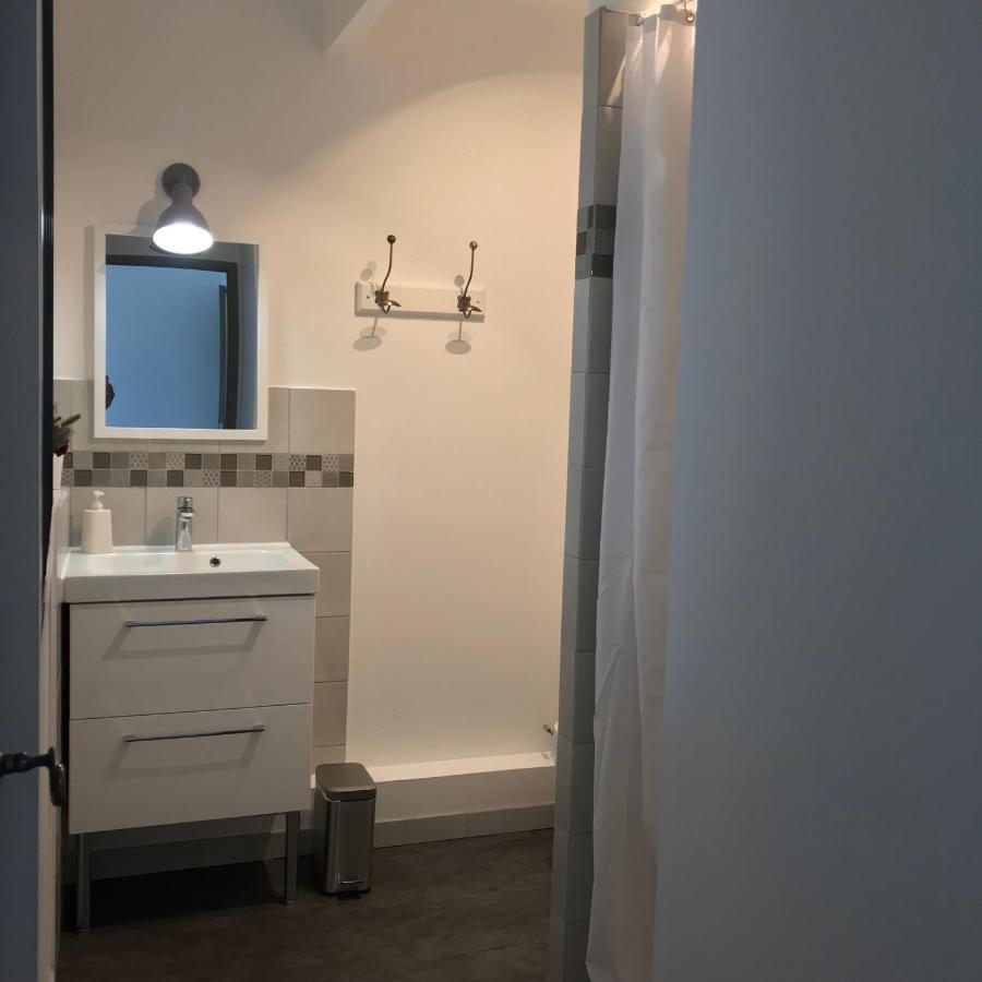 Chambres D'Hotes Et Gites Le Mas Mellou โอรองช์ ภายนอก รูปภาพ